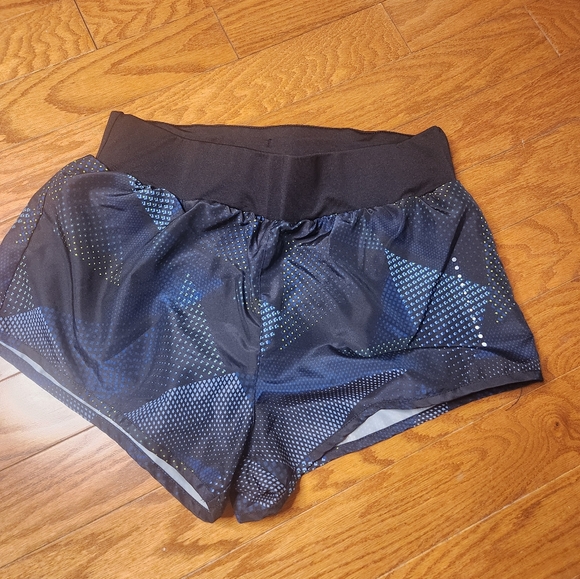Crivit Shorts - Picture 2 of 3